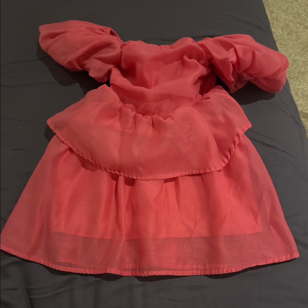 A little 👧 Beautiful Cat & Jack Red Kids Dress